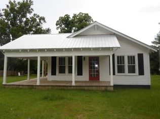329 Chester St, Ackerman, MS 39735