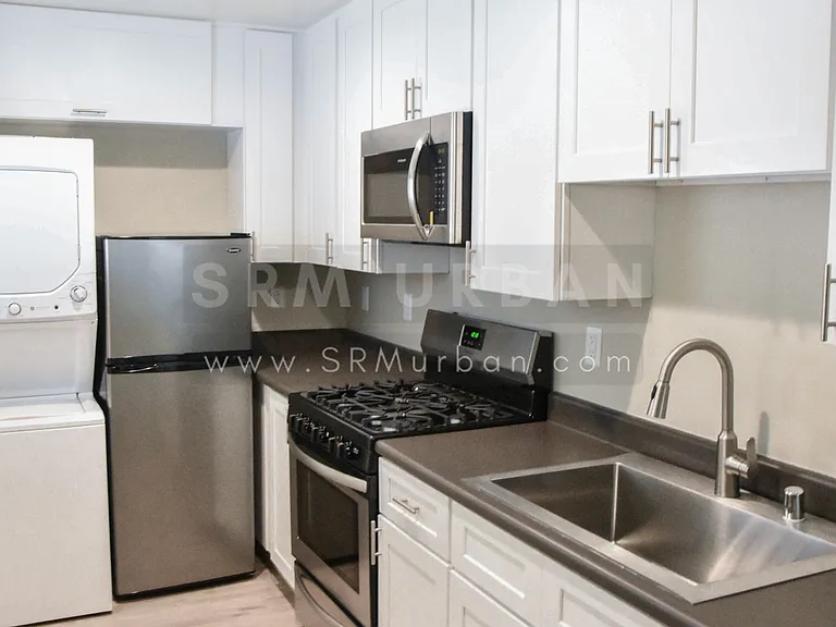 3028 Adams Ave — Photo 3