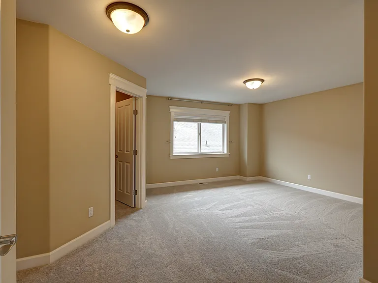 16308 Simonds Rd NE — Photo 21