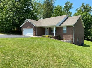 65 Southwood Dr SE, Corydon, IN 47112