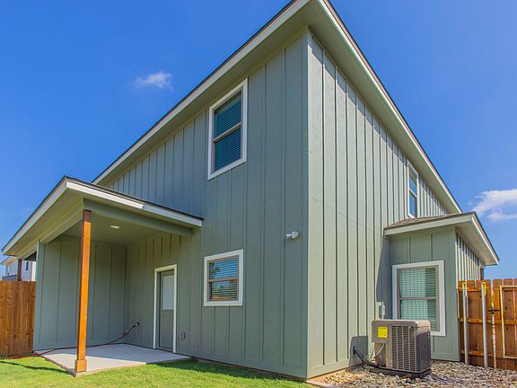 2nd image of 117 Patriot Cir