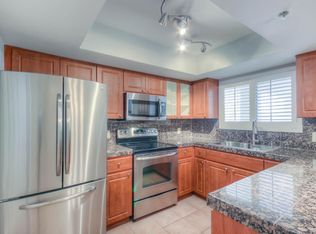 5104 N 32nd St UNIT 217, Phoenix, AZ 85018