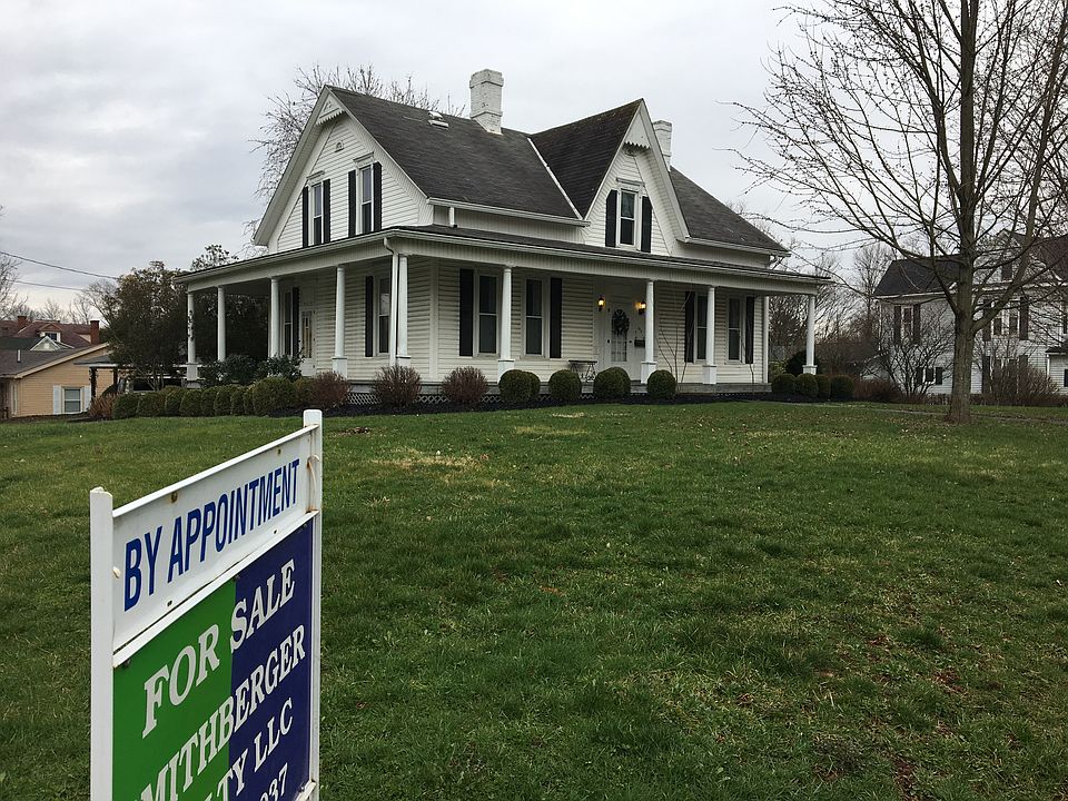 1st image of 222 N Main St