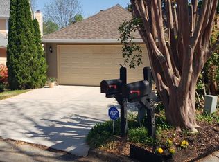 5713 Bridge Pointe Dr, Alpharetta, GA 30005