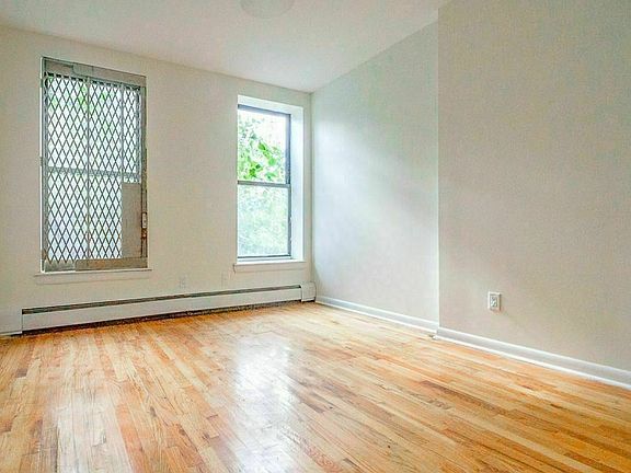 2nd image of 1020 Pacific St #2BB