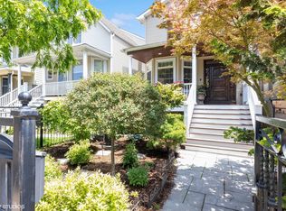 4155 N Bell Ave, Chicago, IL 60618