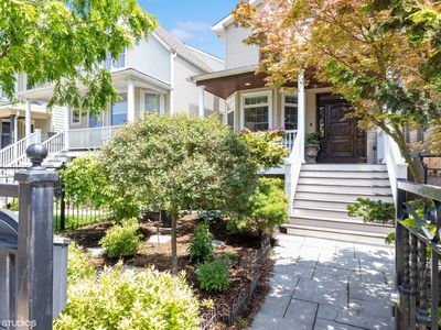 4155 N Bell Ave, Chicago, IL, 60618