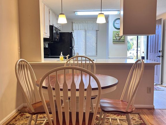 4th image of 3701 Saint Johns Court Unit A