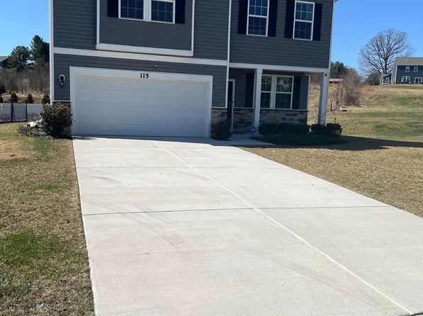 115 Bell Tower Ln, Charles Town, WV 25414