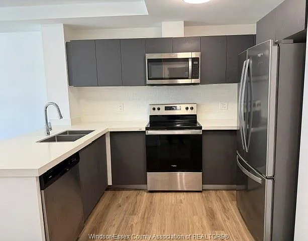 1 bed, 1.0 bath, 609 sqft, $1,750 — Photo 3