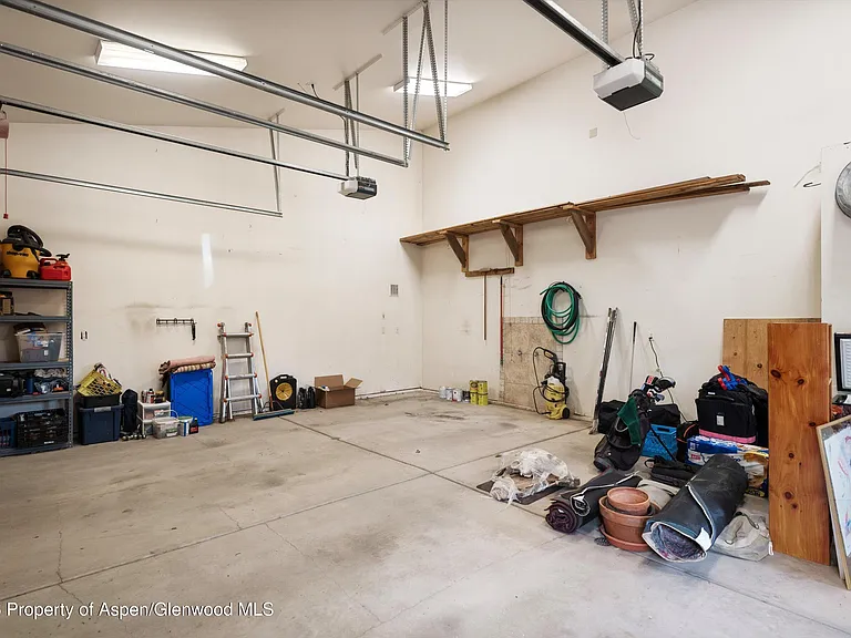 707 Shield O Rd — Photo 48