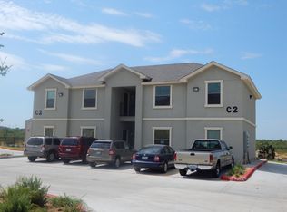 106 Obsidian Blvd #11, Laredo, TX 78046