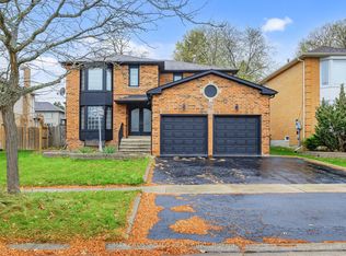 500 Lightfoot Pl, Pickering, ON L1V5Z5