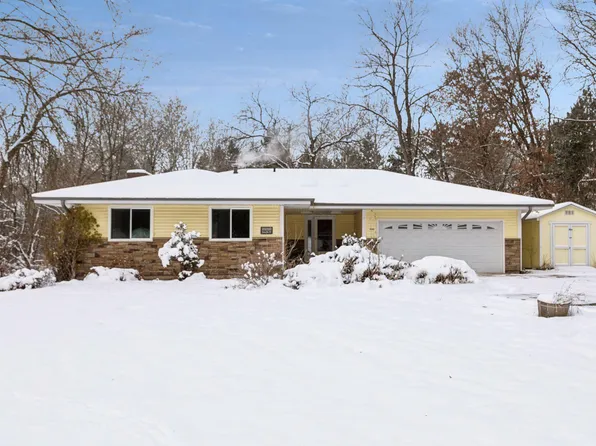 20310 Jody Ave N, Forest Lake, MN 55025