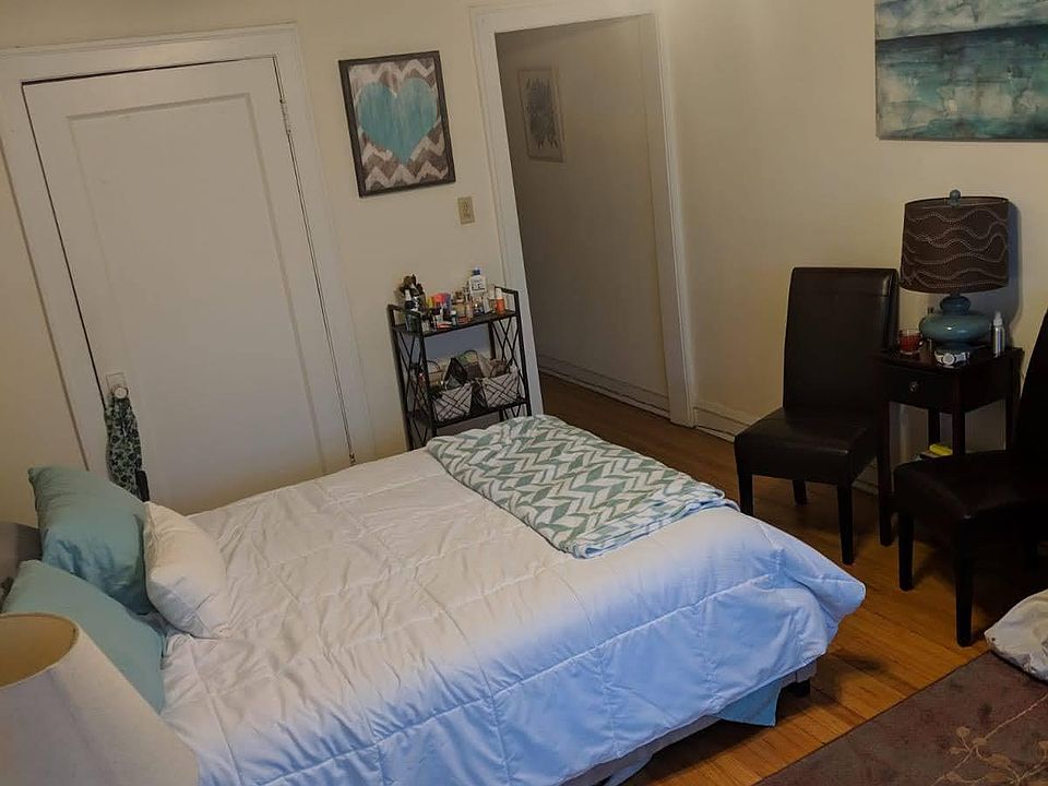 1st image of 2559 W Winnemac Ave #1