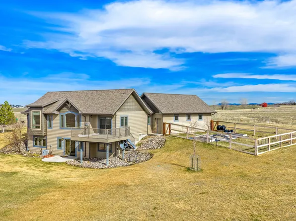 16 Bend Park Rd, Great Falls, MT 59404