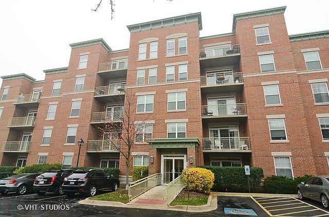 1st image of 132 W Johnson St Unit 305