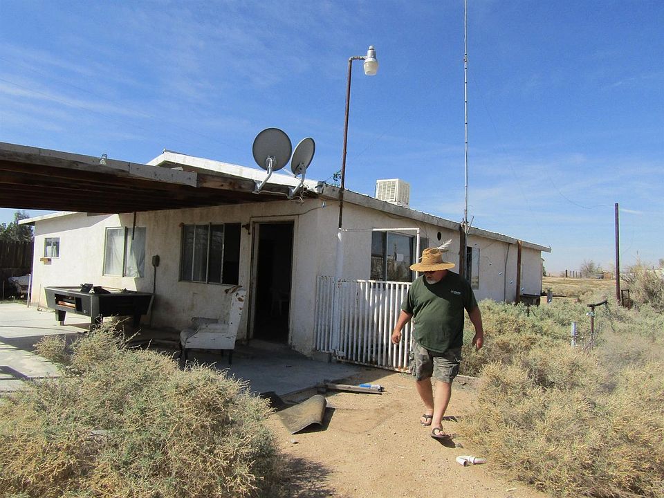 22275 Payer Ln, Hinkley, CA 92347 Zillow