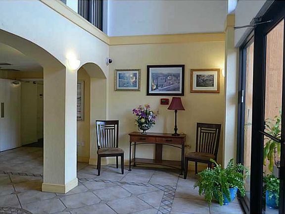 3rd image of 9340 Fontainebleau Blvd APT 401