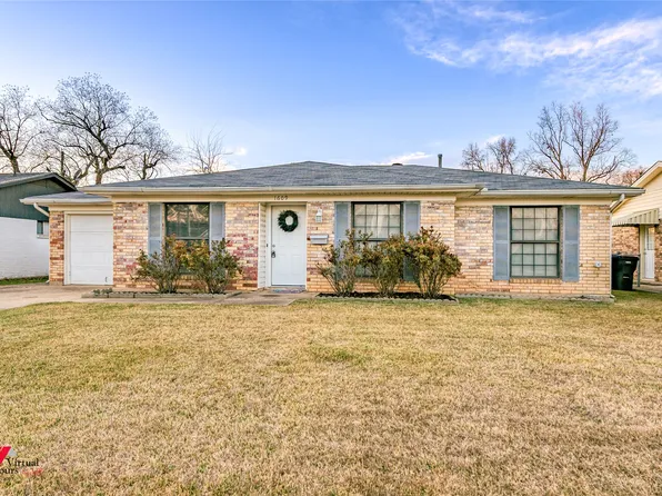 1609 Maria St, Bossier City, LA 71112