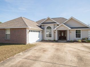 3312 N 6th St, Ocean Springs, MS 39564