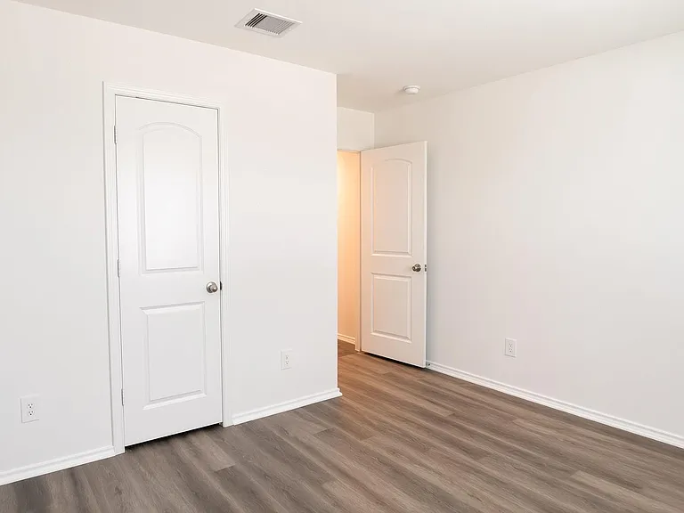 21610 Violet Ridge Rd — Photo 14