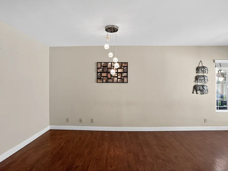33 La Cascada — Photo 18