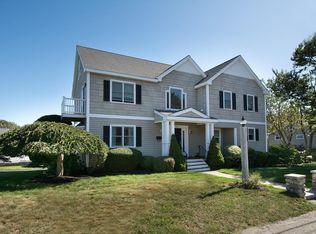 12 Christine Rd, Hull, MA 02045