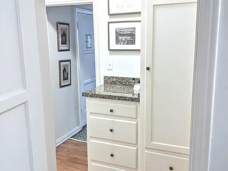 237 S Elm Dr #3 — Photo 9