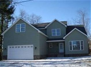 25 Bensonhurst Ave, Saratoga Springs, NY 12866