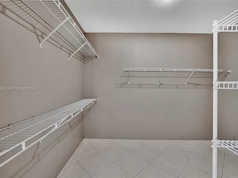 3600 Yacht Club Dr #904 — Photo 36