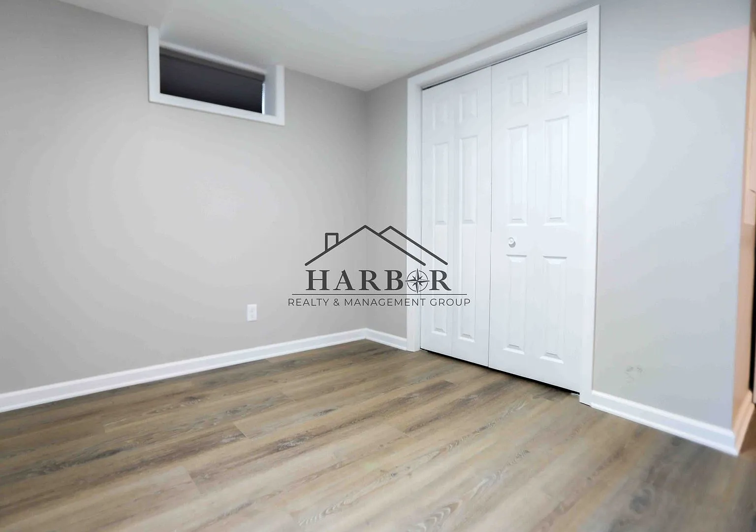 319 14th St SW-Move in Special! 1/2 off your first month of rent!! — Photo 2