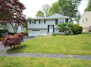 53 Fullin Rd, Norwalk, CT 06851
