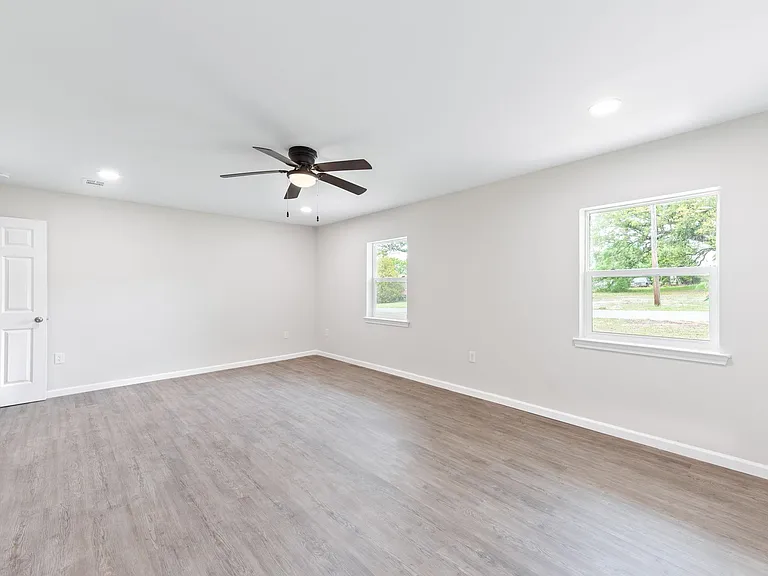 5507 Maverick Ln — Photo 10