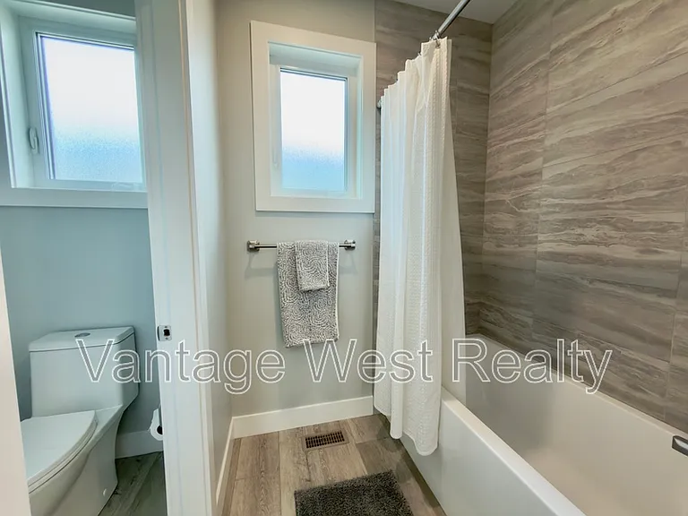 540 Barra Ln — Photo 22