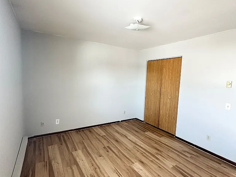 Unit Photo