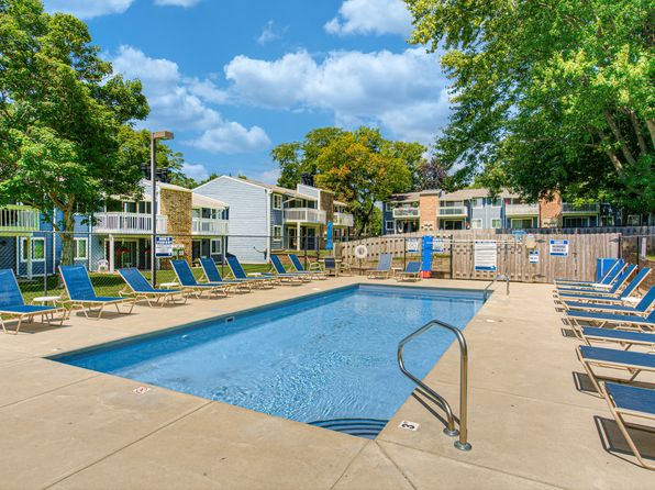 Harbour Town | 401 Harbour Town Dr, Noblesville, IN