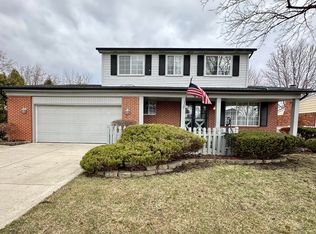 44652 Nantucket Dr, Canton, MI 48187