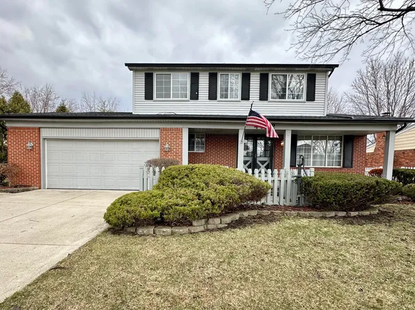 44652 Nantucket Dr, Canton, MI 48187
