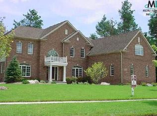 61496 Beacon Hl, Washington, MI
