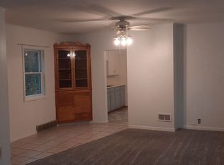 512 W Edwards Ave, Houghton, MI 49931