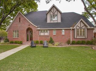 332 Robin Way, Richardson, TX 75080