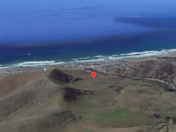 Barrymore Ave, Cayucos, CA 93430
