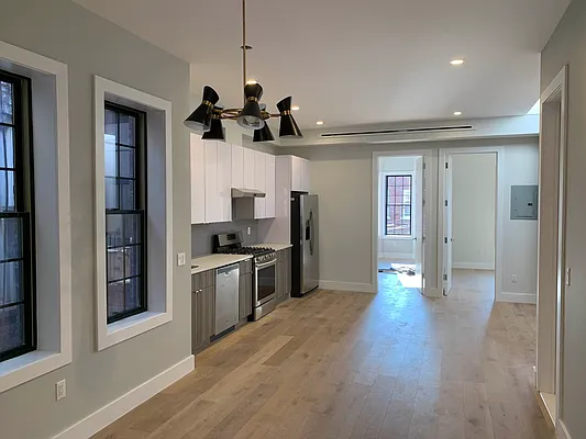 Rented by Hudson Exclusive | media 3