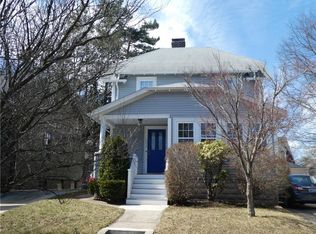 136 Modena Ave, Providence, RI 02908