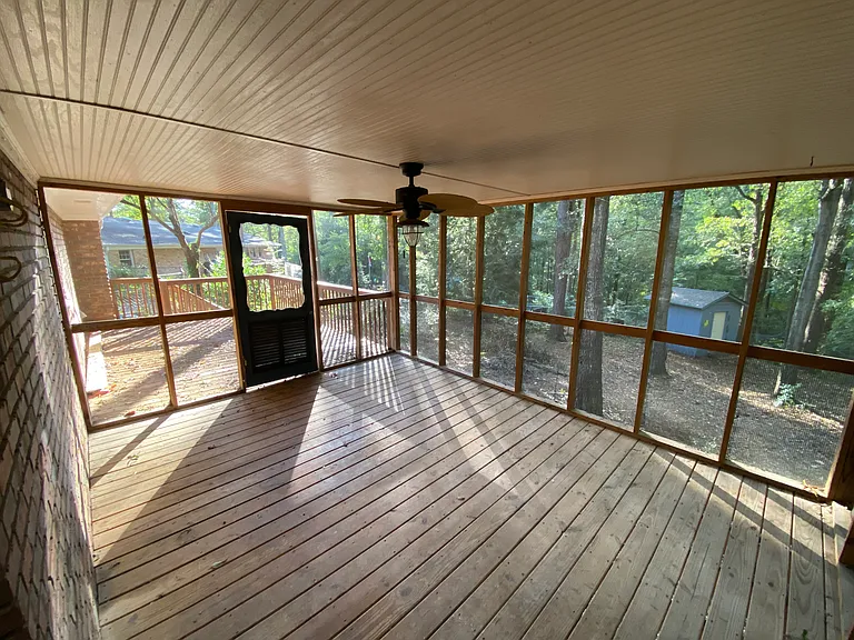 330 Segrest Cir — Photo 8