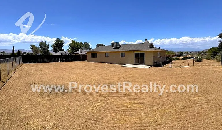 16692 Neenach Rd — Photo 20