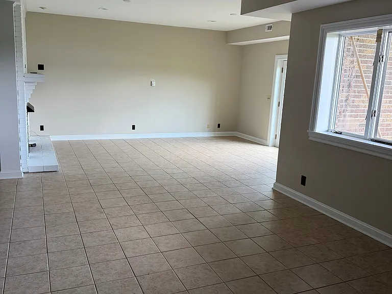 385 Steadman Rd — Photo 12