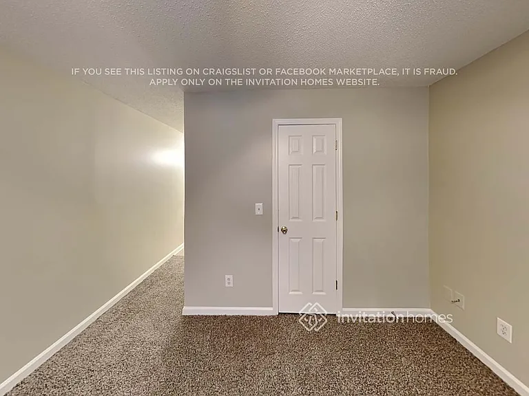 53 Millers Dr — Photo 9