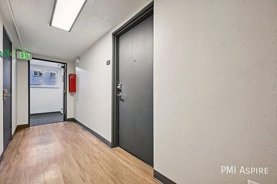 Fully Renovated 1-bed, 1-bath in Popular Sloan's Lake Neighborhood, Near Favorite Destinations — Photo 3